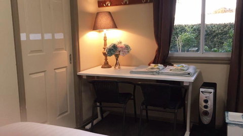 Golden Village - Sydney Tourism 2