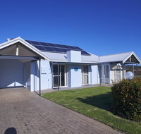 Golf and Beach Retreat - Sydney Tourism