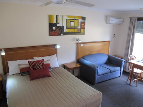 Golfers Lodge Motel - Sydney Tourism 0