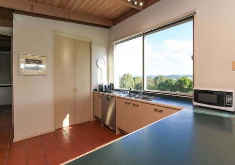 GRACEDALE HILLS HOMESTEAD - Sydney Tourism 3