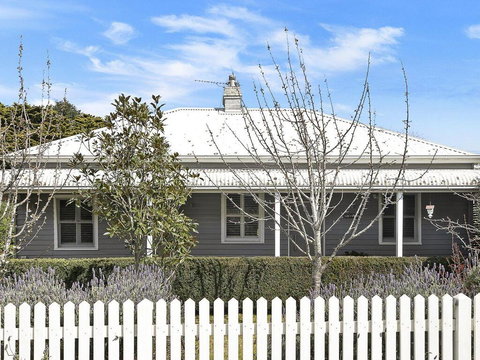 Greywood - Classic Highlands Charm & Serene Living - Sydney Tourism 0