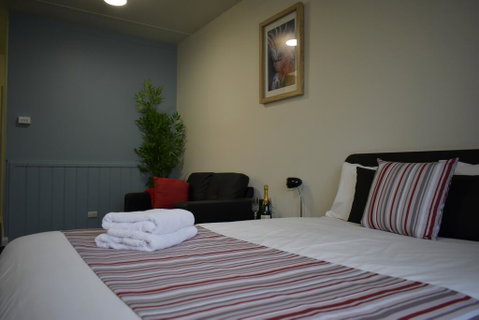 Hamilton Lakeside Motel - Sydney Tourism 0