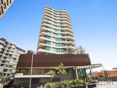 HARBOURSIDE- Hosted By: L'Abode Accommodation - Sydney Tourism 3