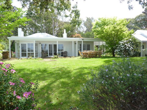 Heronswood House - Sydney Tourism 0