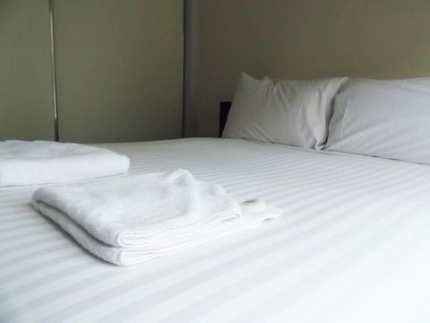 Heyfield Railway Hotel - Sydney Tourism 1