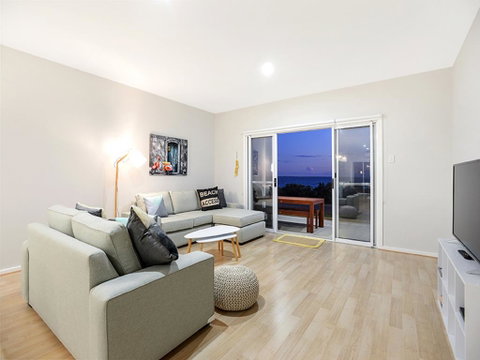 High Tide - Wallaroo Beachfront Property - Pet-Friendly - Sydney Tourism 3