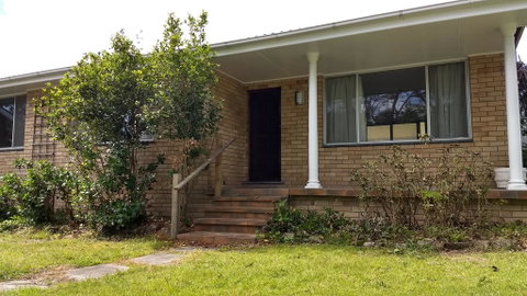 Hollyhill Cottage - Sydney Tourism 1