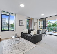 HomeHotel walking distance to Train and Westfield. - Sydney Tourism