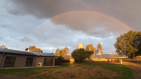 Hoof & Hound Country Escape - Sydney Tourism 3