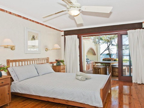 Izba - Mediterranean Style Hideaway - Sydney Tourism 1