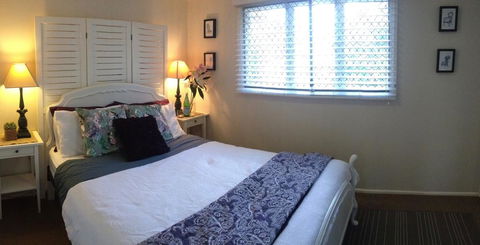 Jacaranda House Bed & Breakfast - Sydney Tourism 2