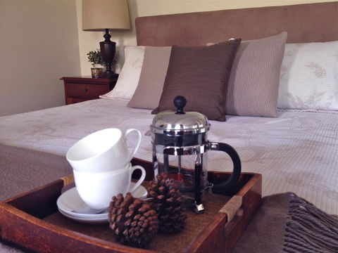 Jacaranda House Bed & Breakfast - Sydney Tourism 0
