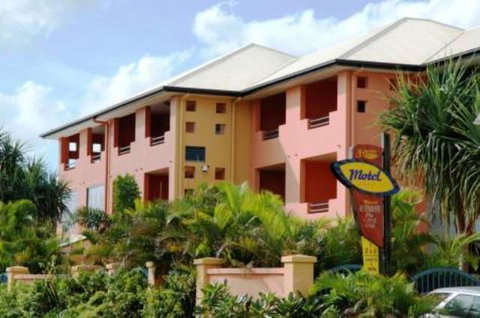 Kacy's Bargara Beach Motel - Sydney Tourism 1