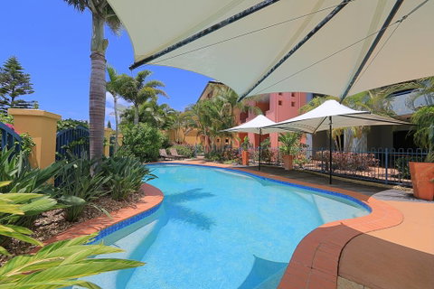 Kacy's Bargara Beach Motel - Sydney Tourism 2