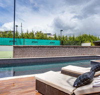 Kalina Retreat resort style tennis  pool - Sydney Tourism