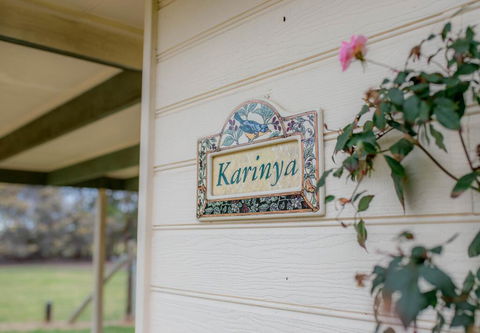 Karinya Cottage - Pet Friendly Country Retreat - Sydney Tourism 3