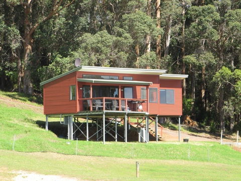 Karrak Reach Forest Retreat - Sydney Tourism 1