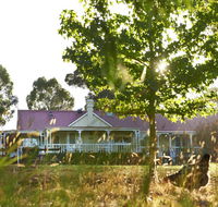 Karri House. Eat - Stay - Love - Sydney Tourism