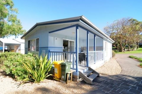 Kendalls Beach Holiday Park - Sydney Tourism 0