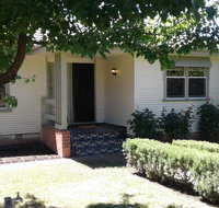 Kenna Cottage - Sydney Tourism