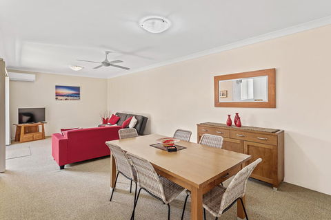 Kiah Unit 18 53 Victoria Parade - Sydney Tourism 2
