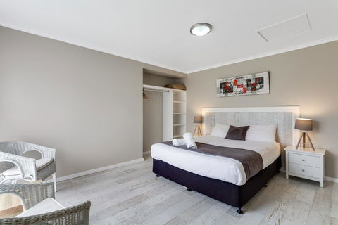 King's Point Retreat - Sydney Tourism 3