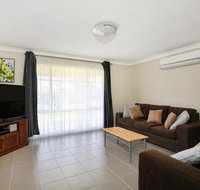 Kingfisher - Pet-Friendly - 10 Mins to Hyams Beach - Sydney Tourism