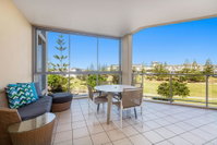 KINGSCLIFF COAST CULTURE 1208