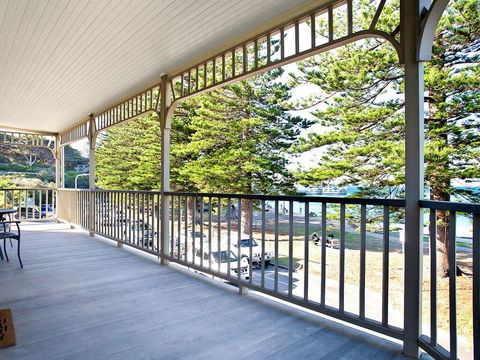 Koonya Sur Mer - Sydney Tourism 1