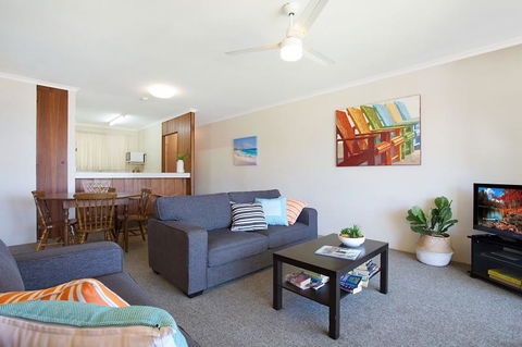 Kurrawa Lodge - Sydney Tourism 2
