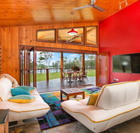 Lake Tinaroo Waterfrontage - Sydney Tourism
