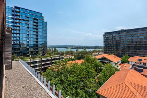 Lake Views, Central CBD Location//FREE WIFI+NETFLIX - Sydney Tourism 2
