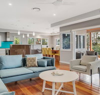LAKEFRONT and SUNSET HAVEN - Sydney Tourism