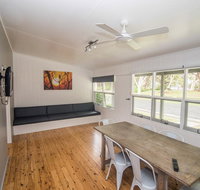 Lakeside Cabins  Holiday Village - Sydney Tourism