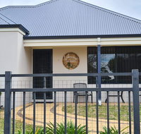 Lakeview Getaway - Sydney Tourism