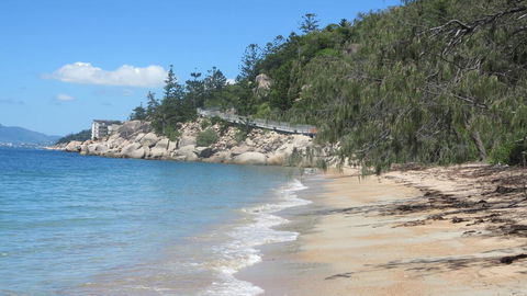 Lana's Cottage - Arcadia - Sydney Tourism 1