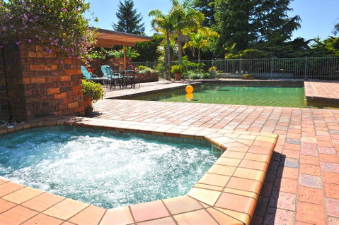 Langbrook Cottages - Sydney Tourism 0