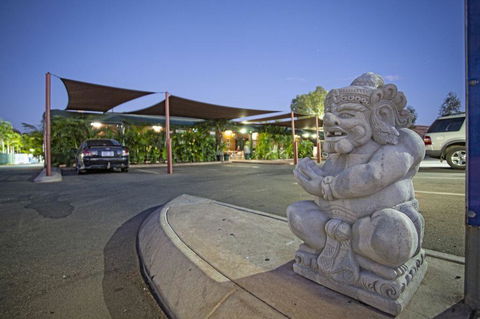 Latitude20 Cattrall Park - Sydney Tourism 0