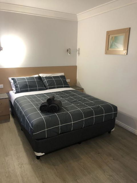 Latitude20 Cattrall Park - Sydney Tourism 1