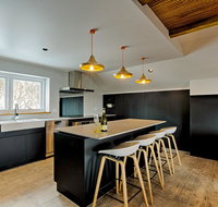 Le Chalets - Sydney Tourism