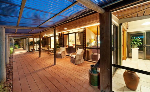 LeCamah Hill - Sydney Tourism 1