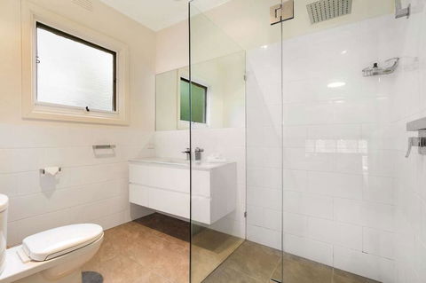 Lighthouse Cottage - Sydney Tourism 1