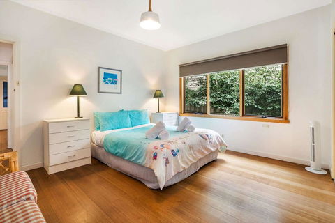 Lighthouse Cottage - Sydney Tourism 3