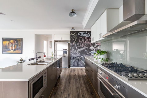 Luxury Escape In Ocean Grove - Sydney Tourism 1