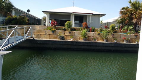 M & T's Waterfront Bed & Breakfast - Sydney Tourism 0