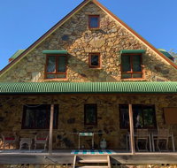 Maino Gabuna Retreat Urunga Beach and peaceful Bushland - Sydney Tourism