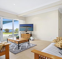 Mamorhomy - beachfront spacious apartment - Sydney Tourism
