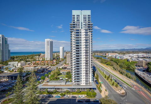 Mantra Broadbeach On The Park - Sydney Tourism 1