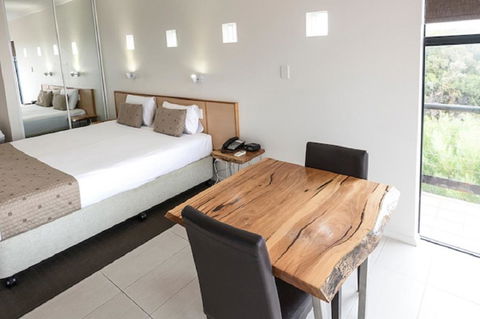 Margaret River Beach Apartments - Sydney Tourism 1