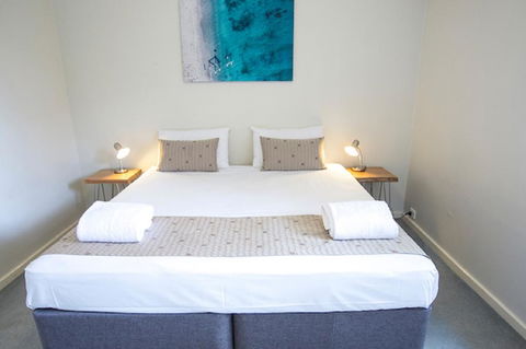 Margarets Beach Resort - Sydney Tourism 1